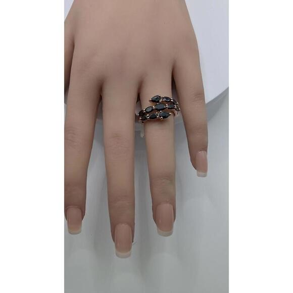 Elegant Rose Gold Ring with Black Gemstones Size 8 - Picture 2 of 9